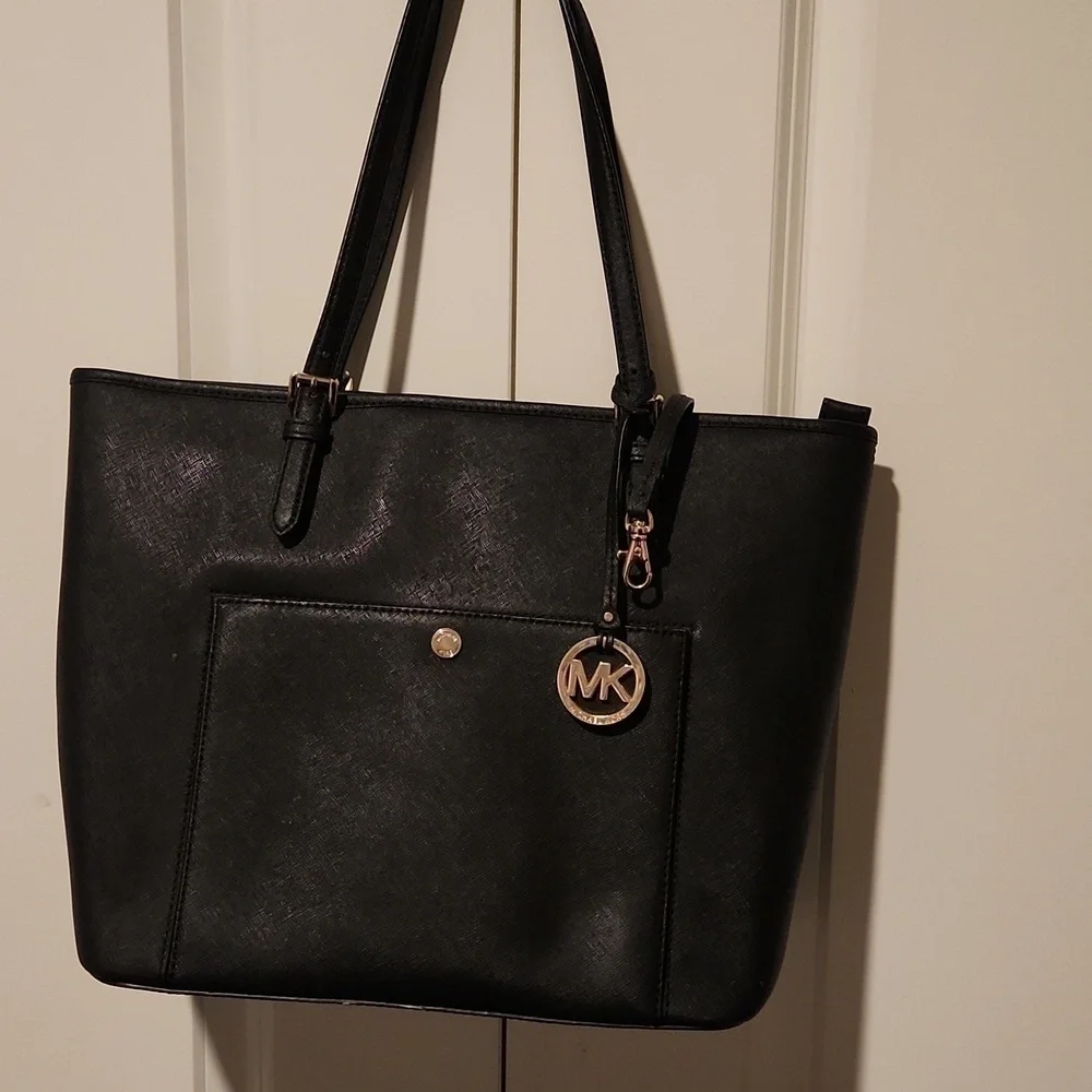 Black Michael Kors purse - Picture 2 of 5